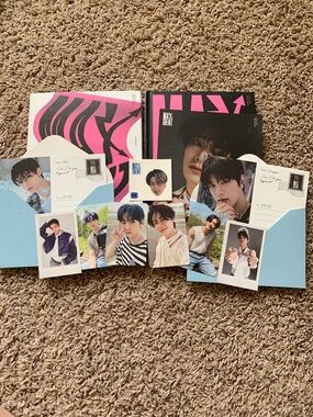 Stray Kids Maxident Albums - Set of 2